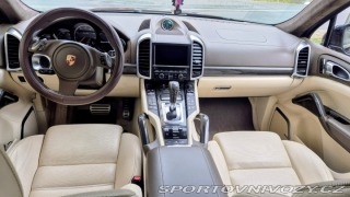 Porsche Cayenne Turbo 2011