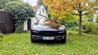 Porsche Cayenne Turbo 2011