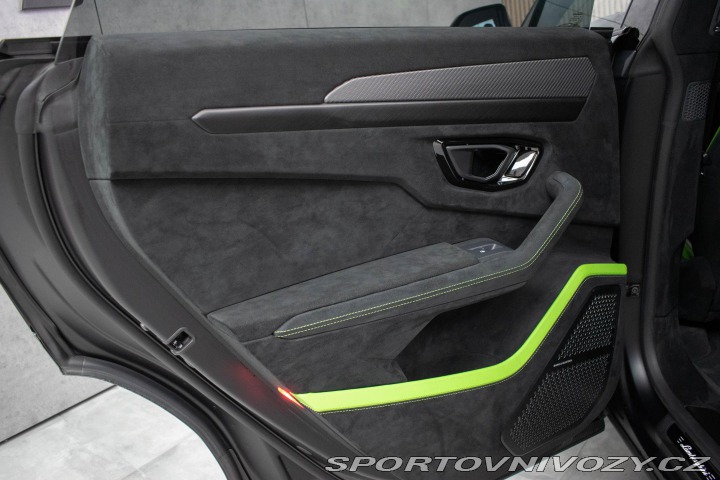 Lamborghini Urus PERFORMANTE! ZÁRUKA*ČR 1. 2023