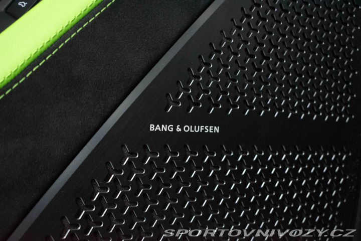 Lamborghini Urus *REZERVACE* 2023