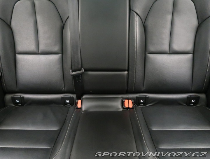 Volvo Ostatní modely XC40 Inscription T5 AWD Polest 2019