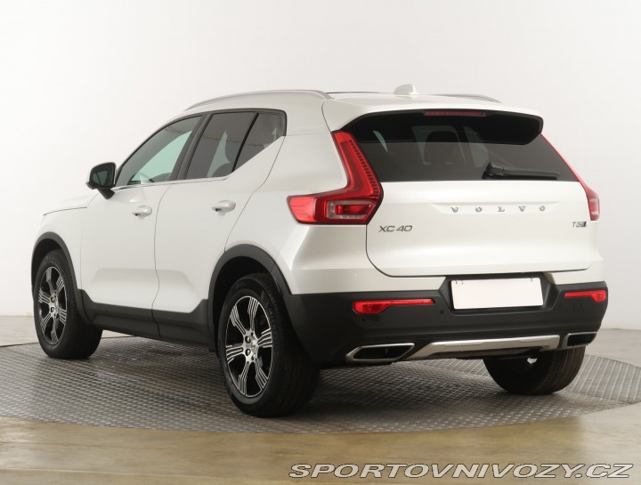 Volvo Ostatní modely XC40 Inscription T5 AWD Polest 2019