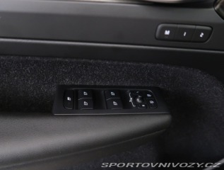 Volvo Ostatní modely XC40 Inscription T5 AWD Polest 2019
