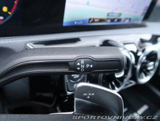 Mercedes-Benz A AMG line A 200 d 2021