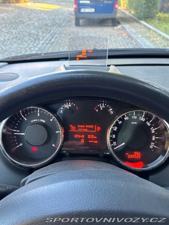 Peugeot Ostatní modely 5008 2,0 HDi Automat 1800
