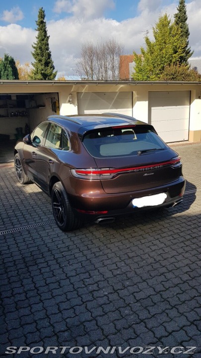 Porsche Macan 2021