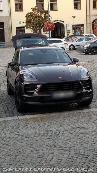 Porsche Macan 2021