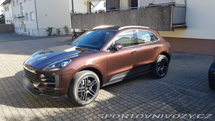Porsche Macan 2021