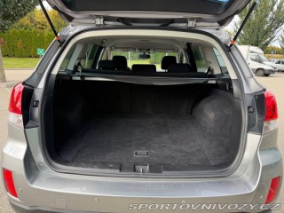 Subaru Ostatní modely Outback 2,5   i MANUAL 4x4 Původ 1800