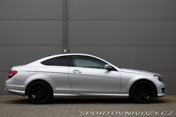 Mercedes-Benz C 2011