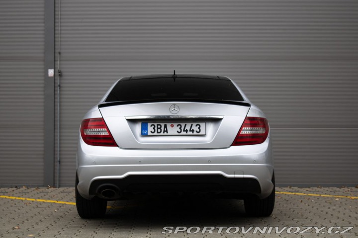 Mercedes-Benz C 2011