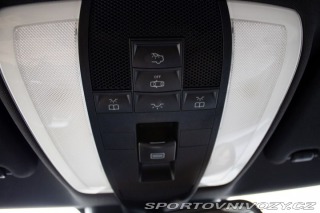 Mercedes-Benz C  2011