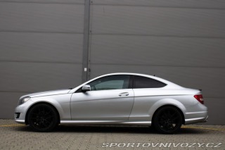 Mercedes-Benz C  2011