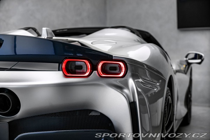 Ferrari SF90 Spider 2025