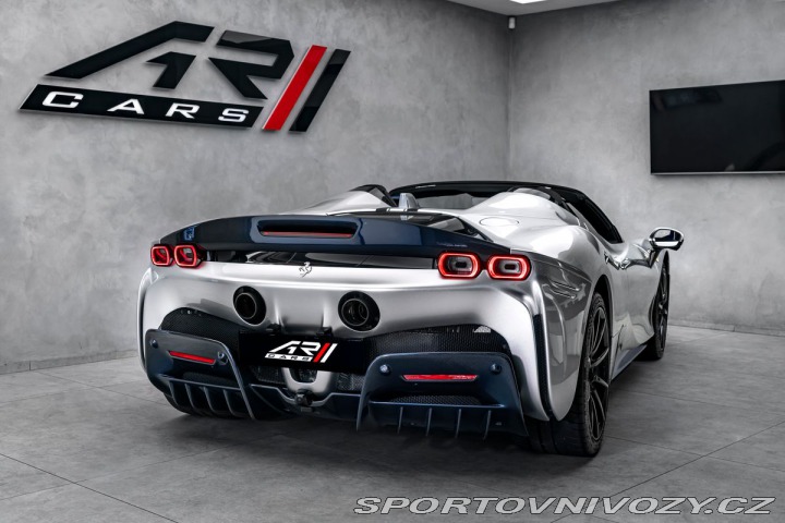 Ferrari SF90 Spider 2025