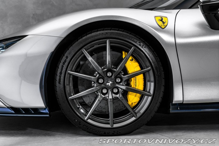 Ferrari SF90 Spider 1800