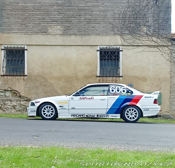 BMW 3 E36 318is 1992