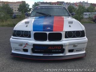 BMW 3 E36 318is 1992