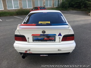 BMW 3 E36 318is 1992