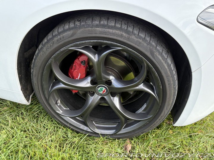 Alfa Romeo Giulia RWD Q2 Pogea racing 2016