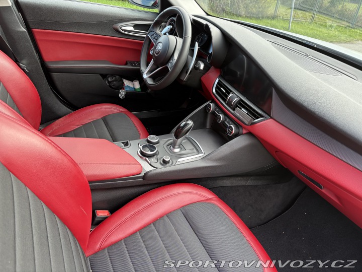 Alfa Romeo Giulia 2017