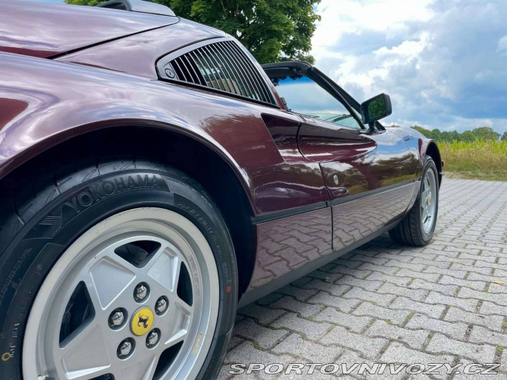 Ferrari 328 GTS 1989