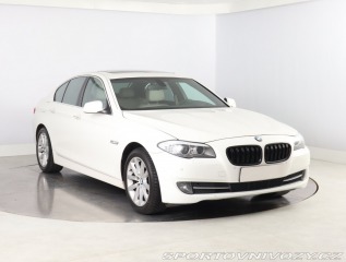 BMW 5 530i
