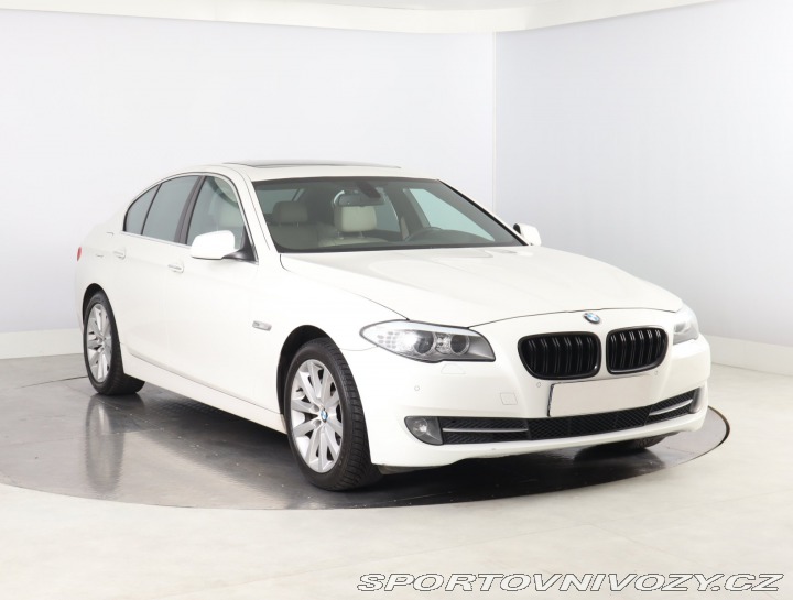 BMW 5 530i 2012