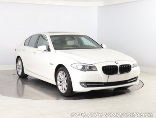 BMW 5 530i 2012