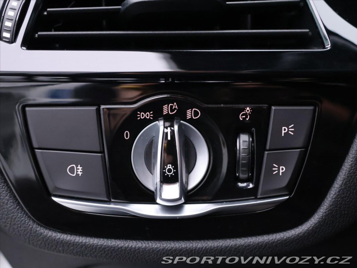 BMW 5 4,4 M550i xDrive 390kW 2022