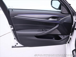 BMW 5 4,4 M550i xDrive 390kW 2022