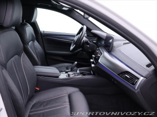 BMW 5 4,4 M550i xDrive 390kW 2022
