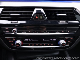 BMW 5 4,4 M550i xDrive 390kW 2022