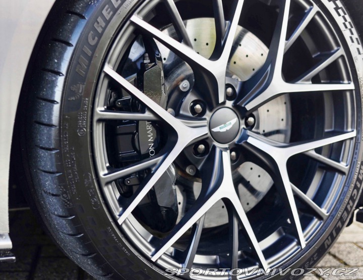 Aston Martin DB12 Coupé 4.0 V8 500KW | Alu 2023