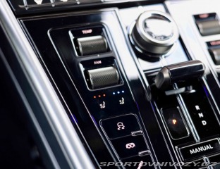 Aston Martin DB12 Coupé 4.0 V8 500KW | Alu 2023