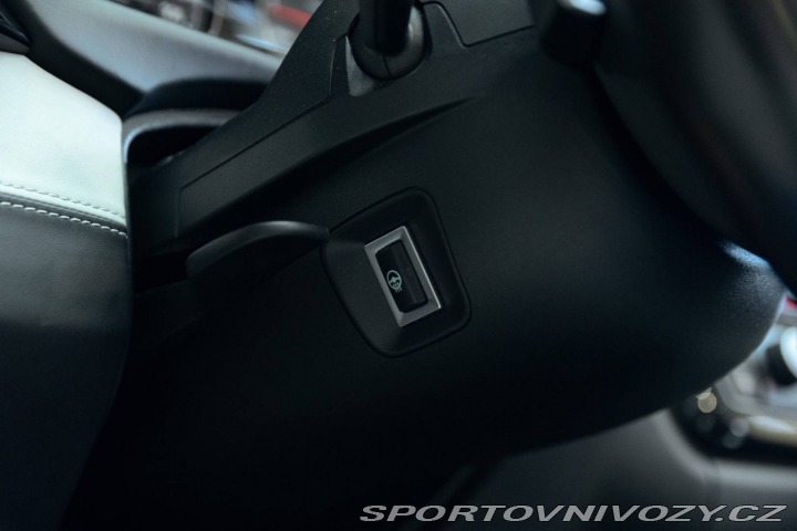 BMW M4 331kW A/T kabriolet 2018