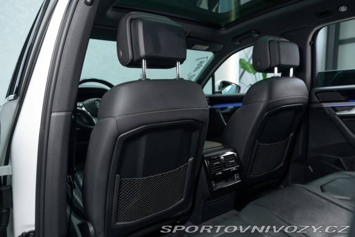 Volkswagen Ostatní modely Touareg 3.0 V6 TDI SCR 286k R-Li 2018