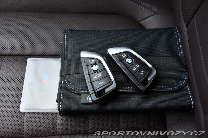 BMW i4 xDrive M50 H/K 2022