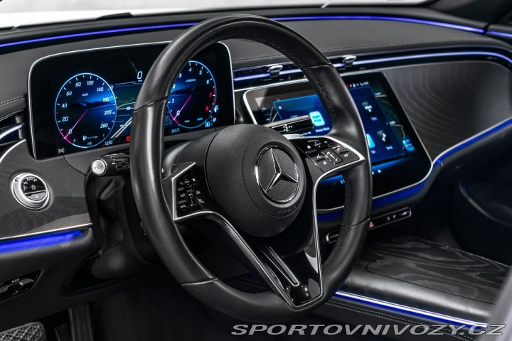 Mercedes-Benz E E 450 4M Avantagarde Adva 1800