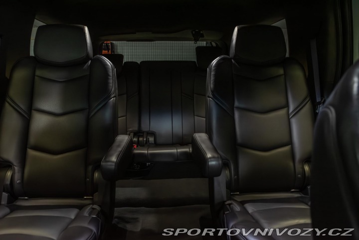 Ostatní značky Ostatní modely Cadillac Escalade 6.2 V8 AWD PLATINUM EU VE 2016