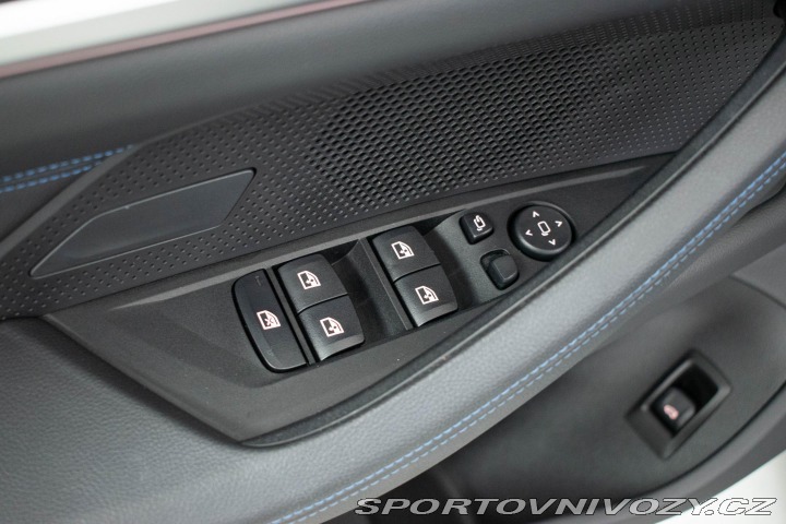 BMW 4 420d xD ///M*ZÁRUKA*TAŽNÉ 2023