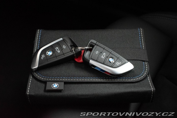 BMW 4 420d xD ///M*ZÁRUKA*TAŽNÉ 2023