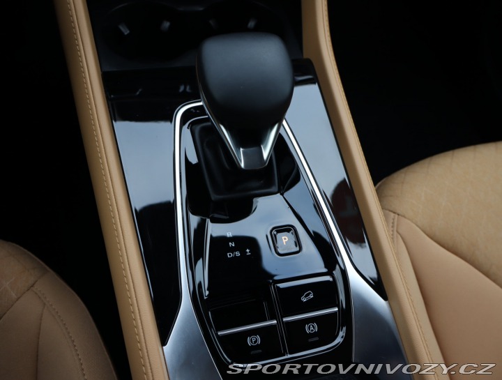 MG Ostatní modely HS 1.5 TGI 2025