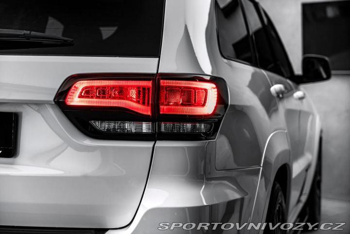 Ostatní značky Ostatní modely Jeep Grand Cherokee SRT 8 1800