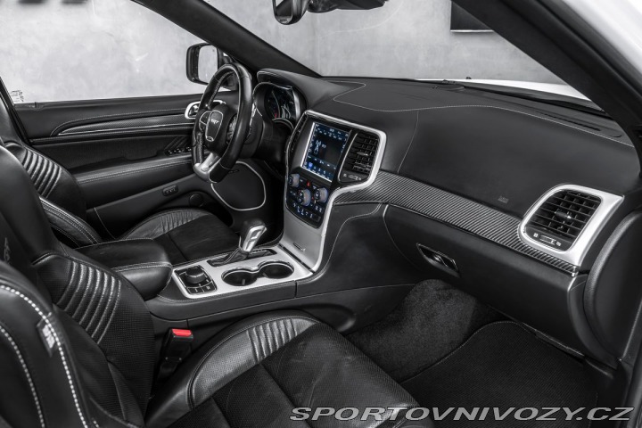 Ostatní značky Ostatní modely Jeep Grand Cherokee SRT 8 1800