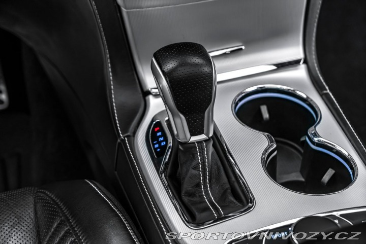 Ostatní značky Ostatní modely Jeep Grand Cherokee SRT 8 1800