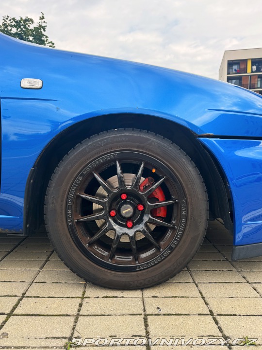 Nissan Almera GTi  2000