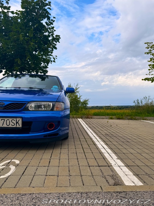 Nissan Almera GTi  2000