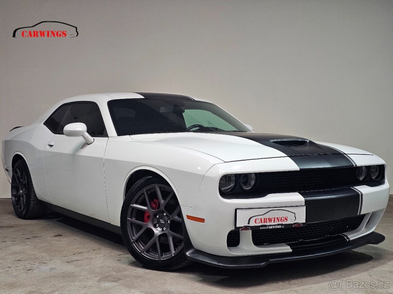 Dodge Challenger R/T 5.7 HEMI 277kw M/T