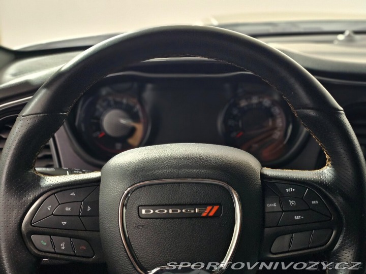 Dodge Challenger R/T 5.7 HEMI 277kw M/T 2019